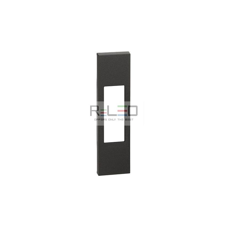 BTicino Living Now cover presa italiana nero KG02