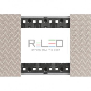 BTicino Living Now placca Optic 3 moduli KA4803MM
