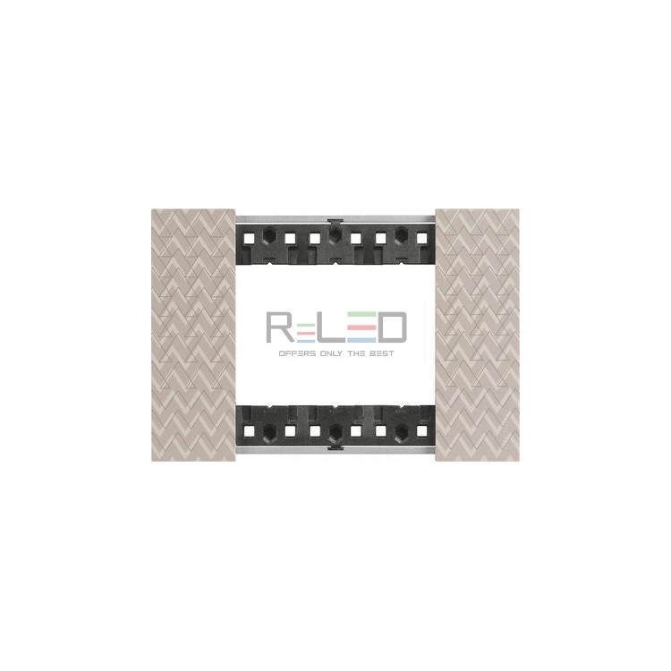 BTicino Living Now placca Optic 3 moduli KA4803MM